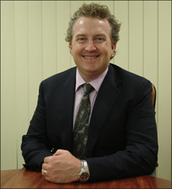 Dr Angus Nicoll